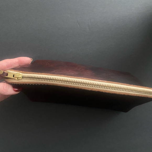 Portland Leather Goods Total Eclipse Bag Oxblood - Picture 2 of 8